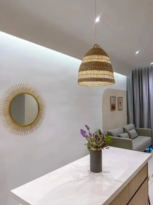 Kenwingston Skyloft Apartment Doorsteps To Brt Subang Usj Subang Jaya