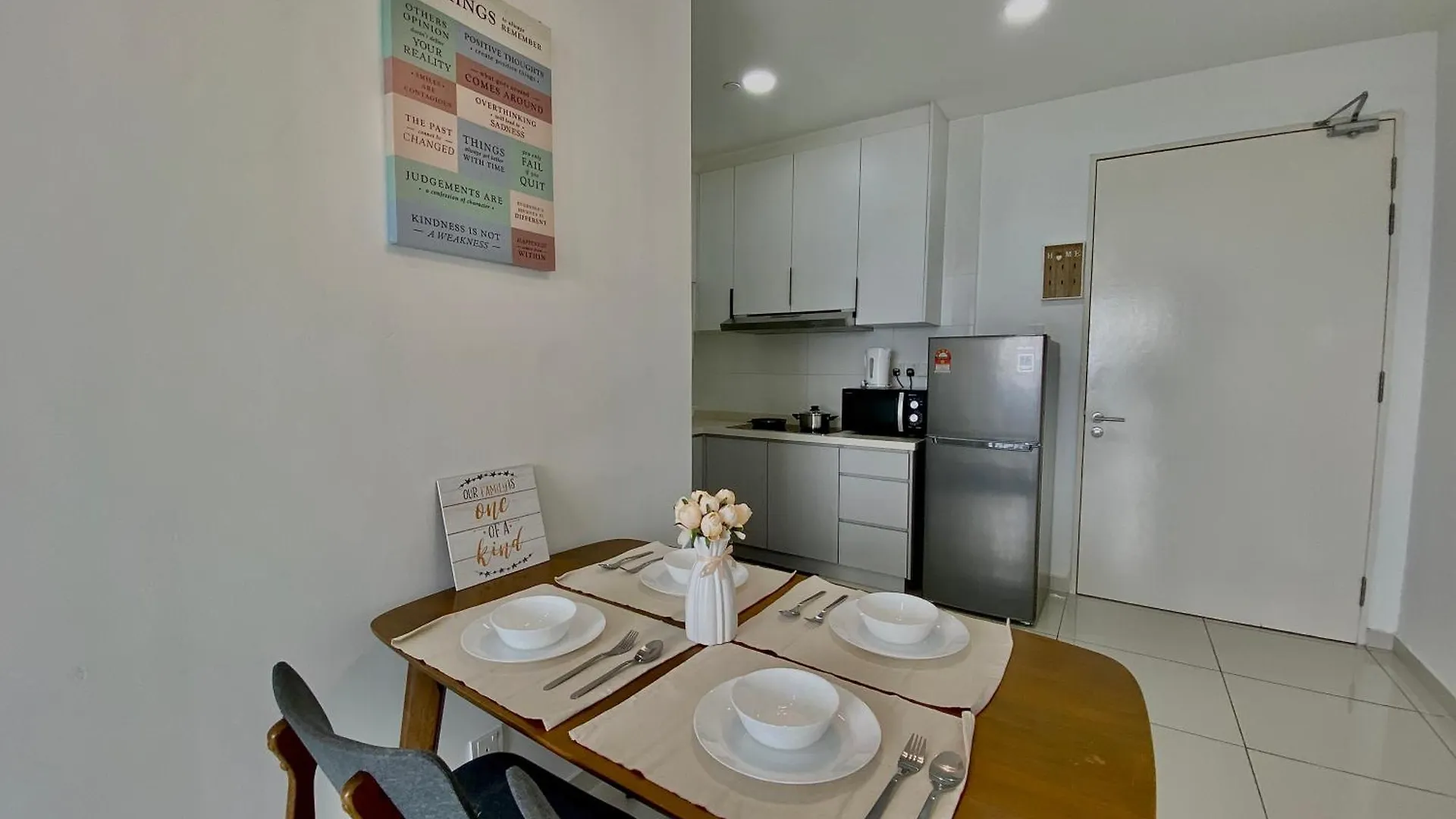 Kenwingston Skyloft Apartment Doorsteps To Brt Subang Usj Subang Jaya