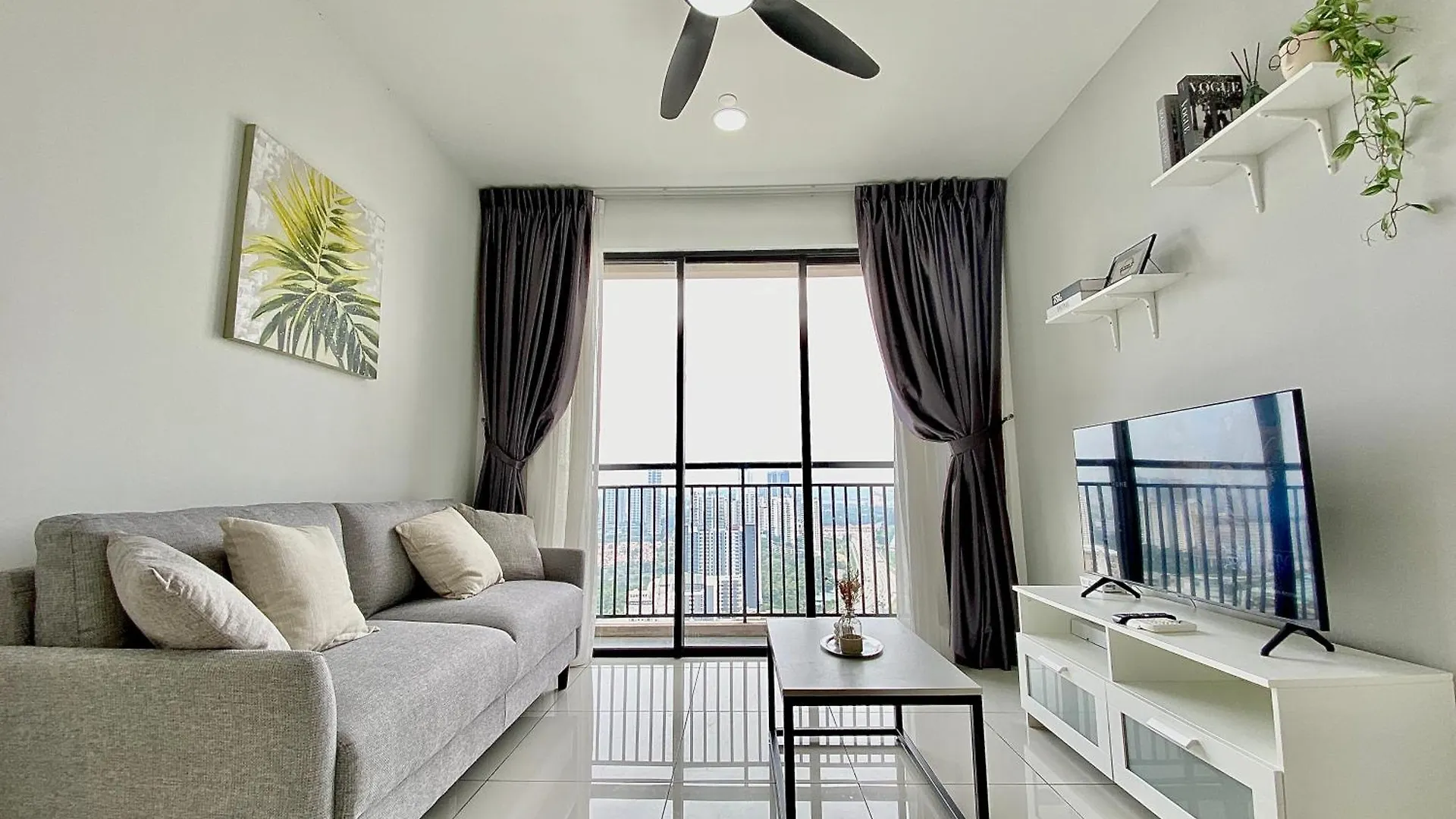 Kenwingston Skyloft Apartment Doorsteps To Brt Subang Usj Subang Jaya