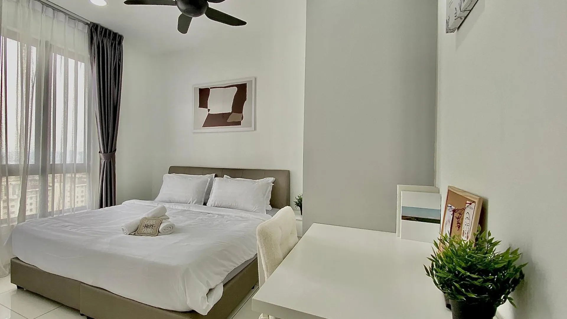 Kenwingston Skyloft Apartment Doorsteps To Brt Subang Usj Subang Jaya Malaysia
