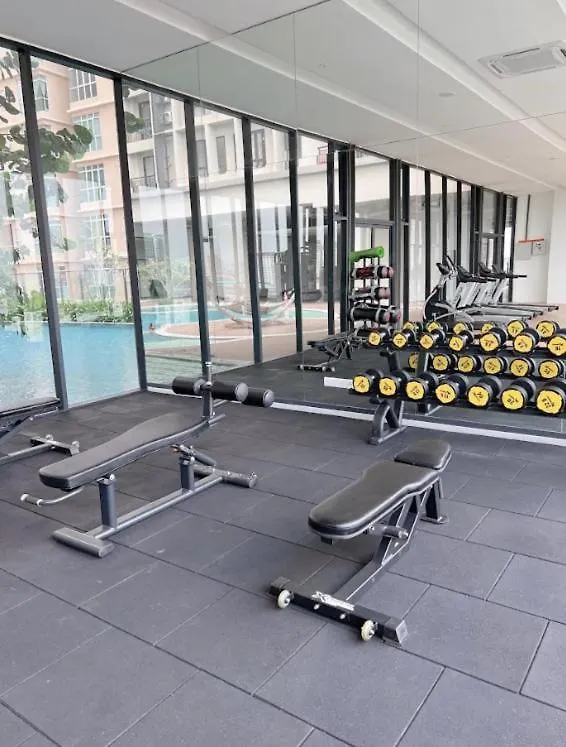 Kenwingston Skyloft Apartment Doorsteps To Brt Subang Usj Subang Jaya
