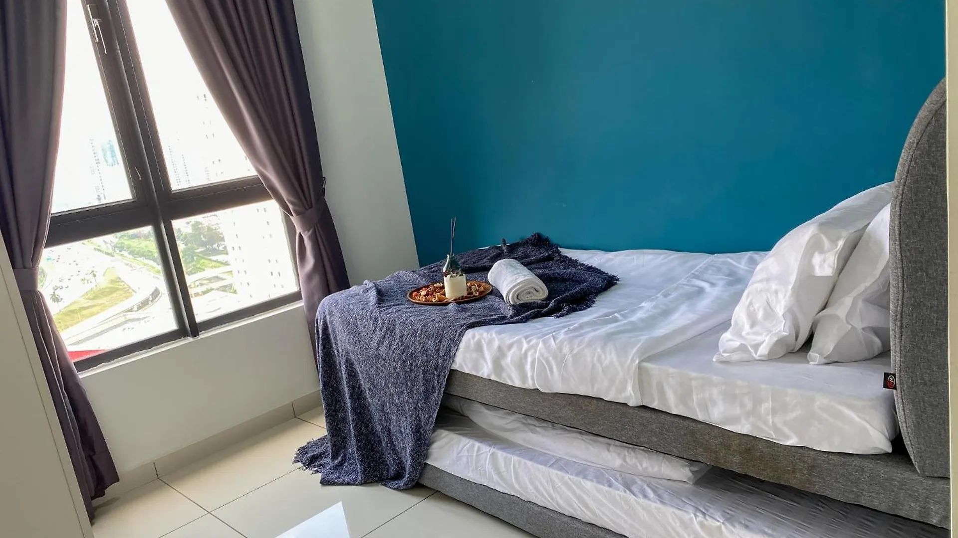 Kenwingston Skyloft Apartment Doorsteps To Brt Subang Usj Subang Jaya