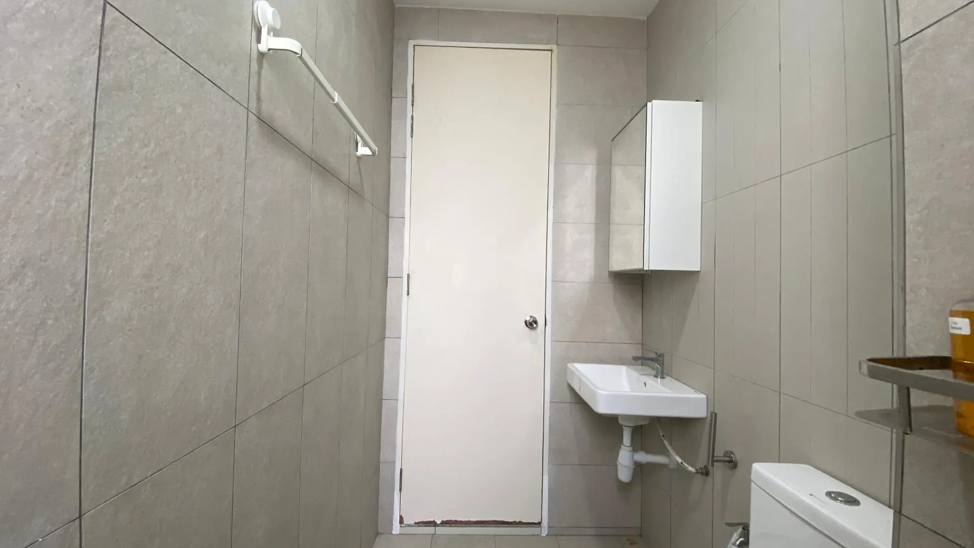 Kenwingston Skyloft Apartment Doorsteps To Brt Subang Usj Subang Jaya Malaysia