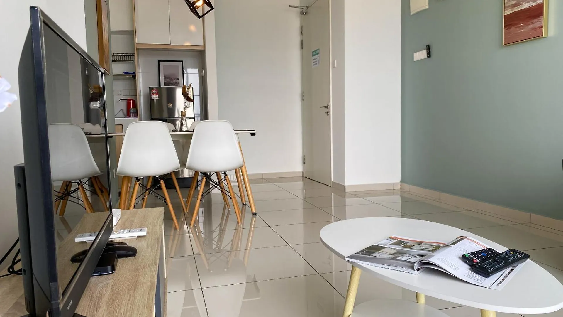 Kenwingston Skyloft Apartment Doorsteps To Brt Subang Usj Subang Jaya